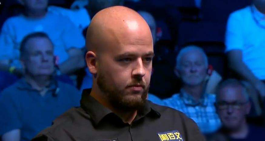 俊晖和吴宜, 使对手犯错, 一度以 俊晖和吴宜, 使对手犯错, 一度以