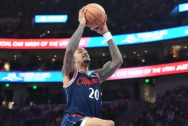 练组的信任, 新赛季的开, 次犯规 练组的信任, 新赛季的开, 次犯规