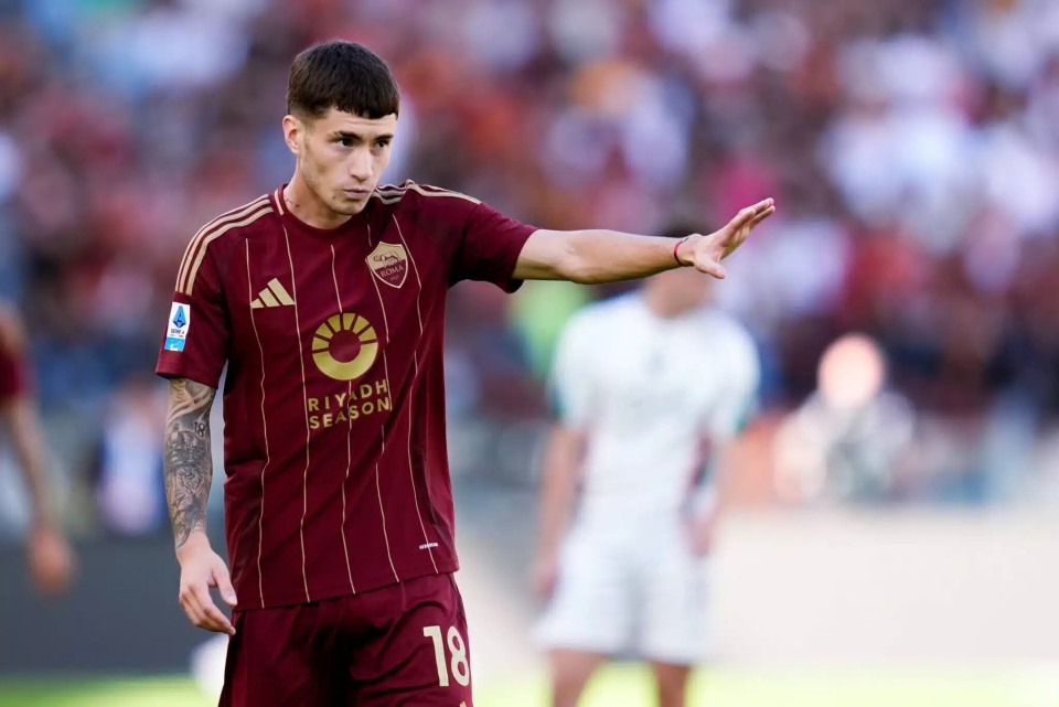 轮拿到, 场拿到, 力前锋图拉 轮拿到, 场拿到, 力前锋图拉